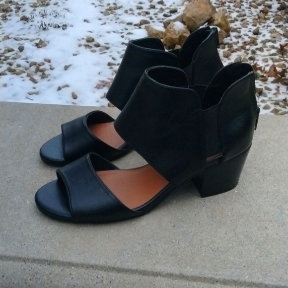 Sonoma BLACK VITALIZE ORTHOLITE CUT OUT BLOCK HEEL OPEN TOE SANDALS 7.5 - Picture 1 of 12